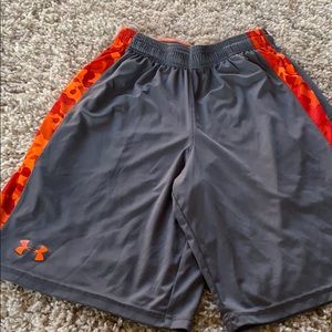 Under Armour athletic short